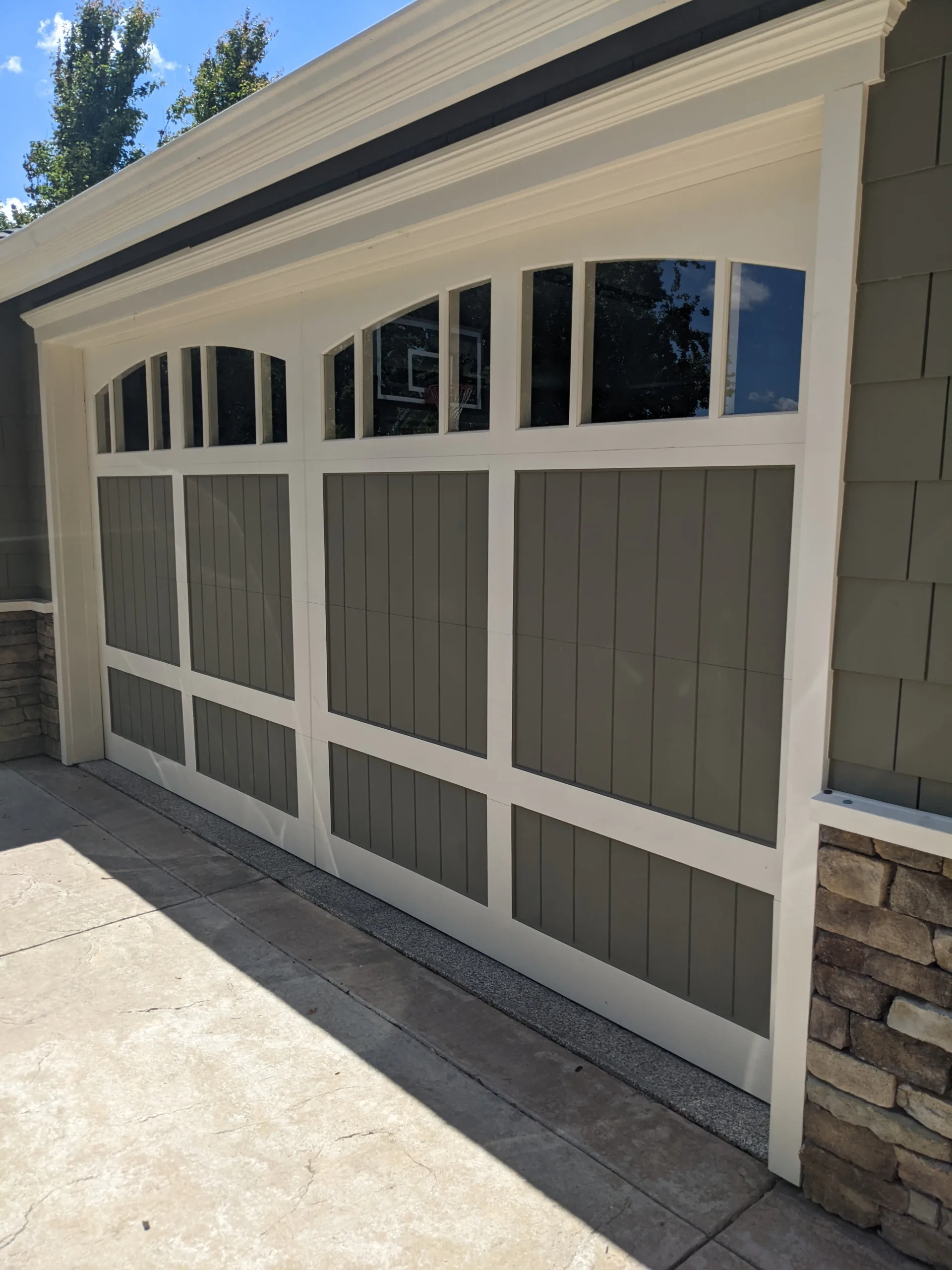 ArchTopCarriageHouseGarageDoor