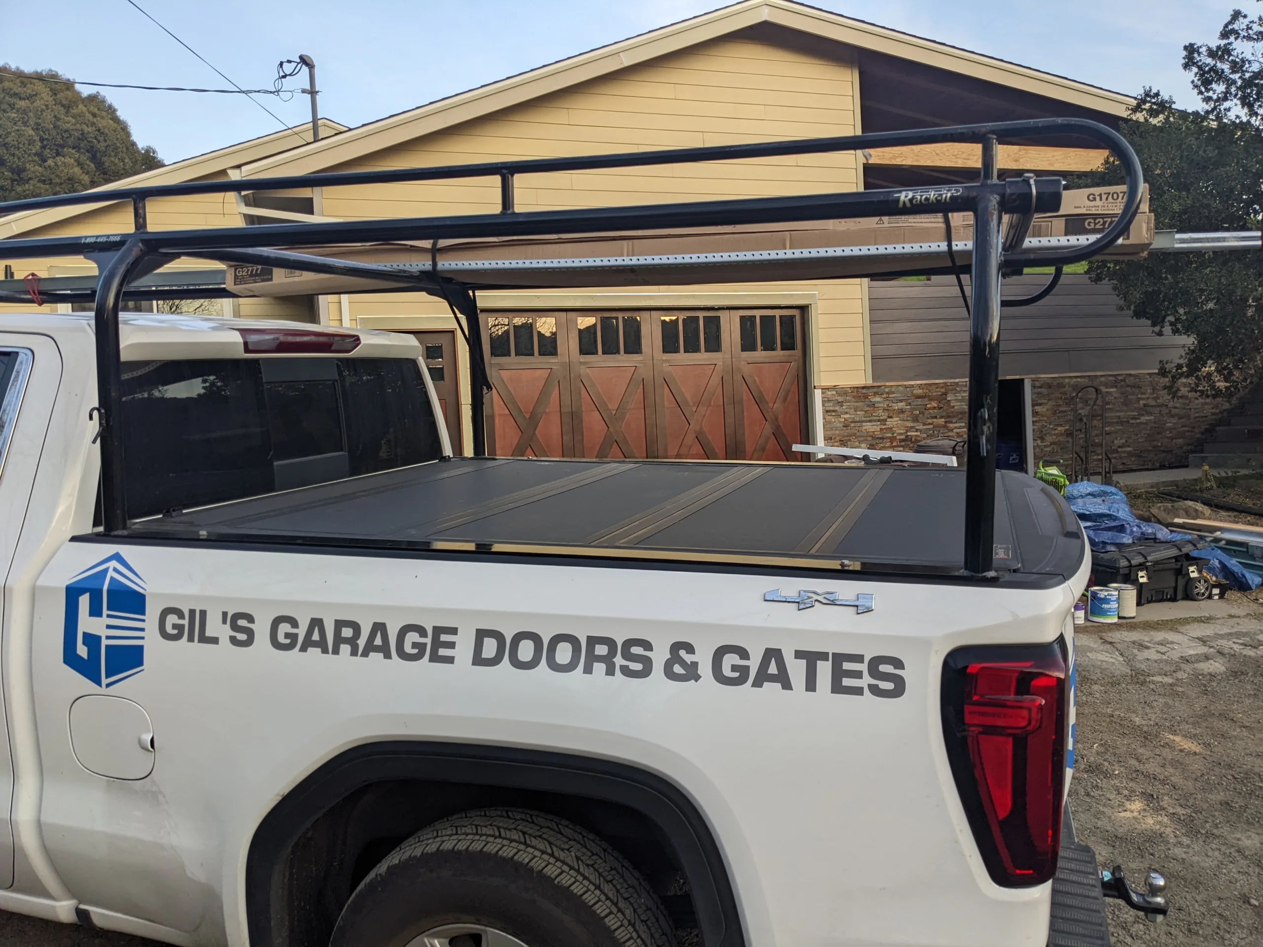 GilsGarageDoorsandGates