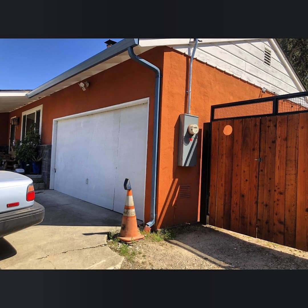 OrangeHouseBeforGarageDoorUpgrade