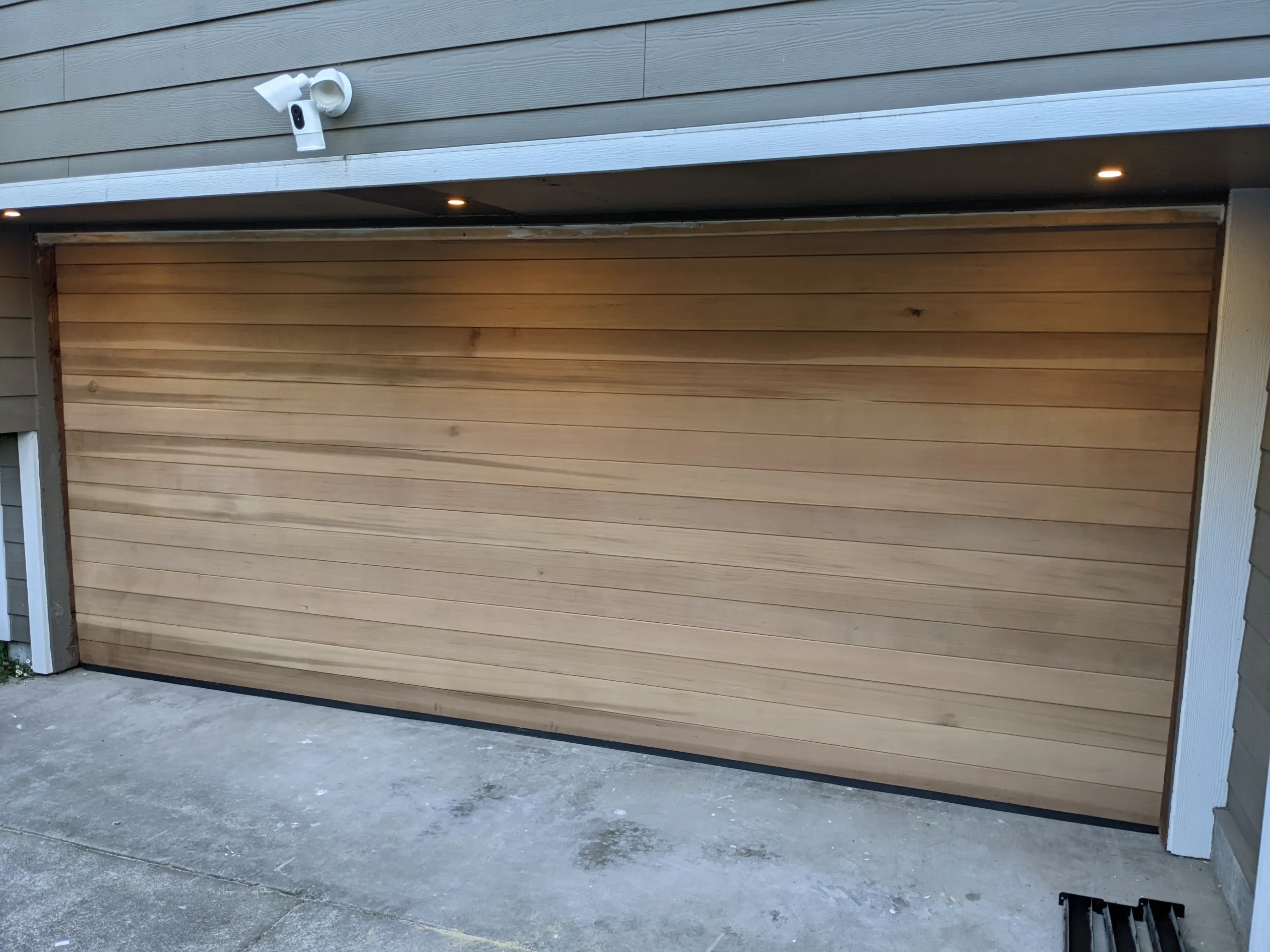 Garage Doors – Wood 11