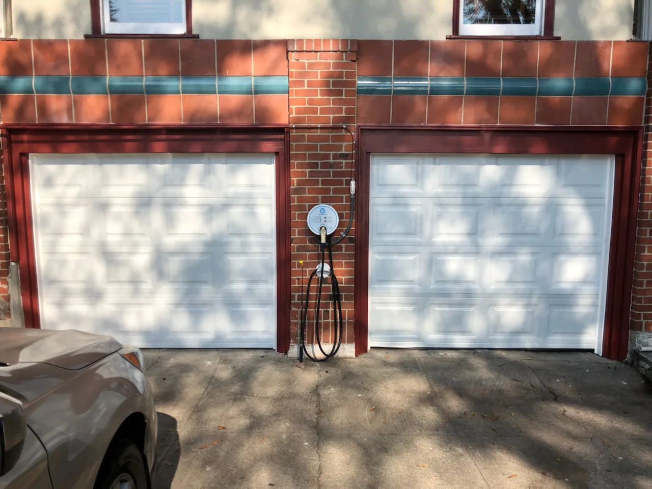 ShortPanelSingleCarGarageDoors