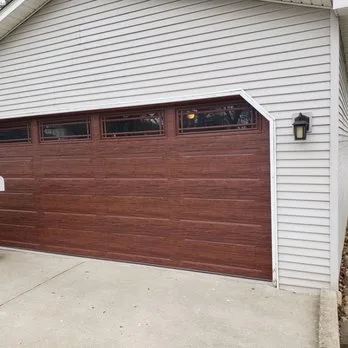 WoodLookSteelGarageDoor